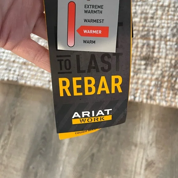 Ariat Black and Orange Workwear Tag - Picture 3 of 4